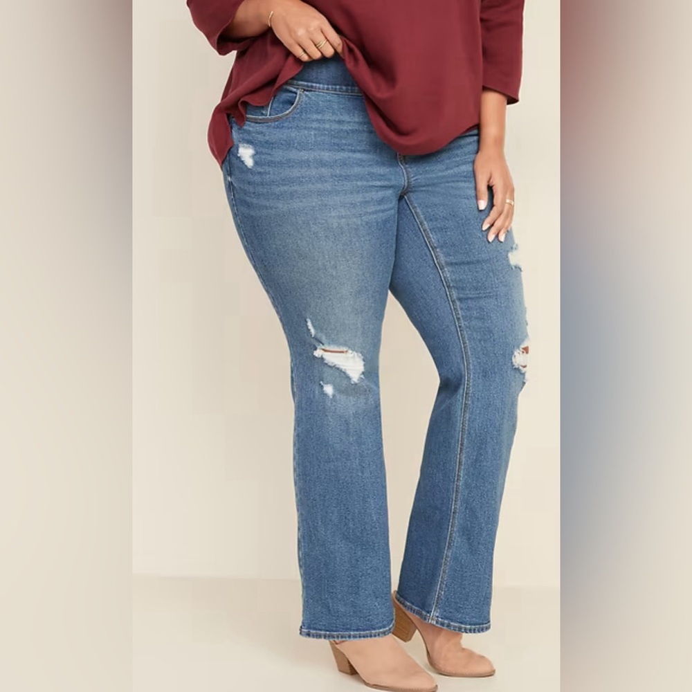 Old Navy plus size 26 womens pull-on kicker bootcut jeans very good condition
